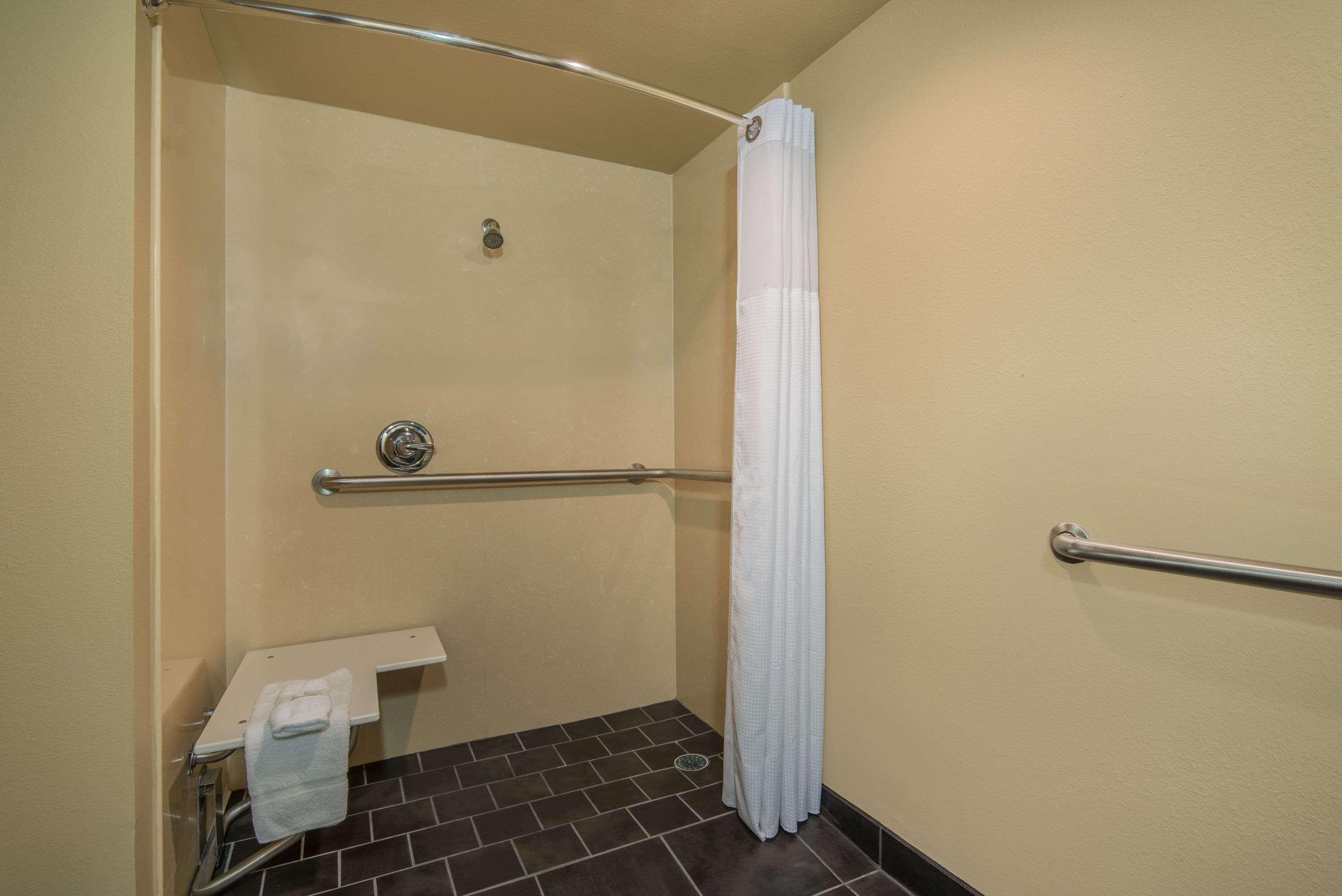 Wyndham Garden 3*